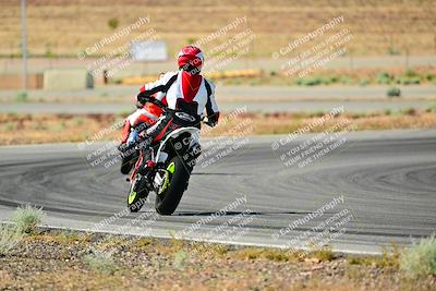media/May-31-2025-Classic Track Day (Sat) [[da23ab3028]]/Group C/Session 1 (Turns 3 and 5)/